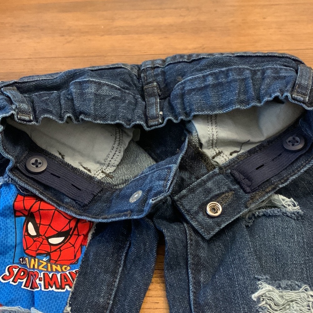 ☀️3 for $10☀️ The Children’s Place Spider-Man Jeans - Picture 4 of 4